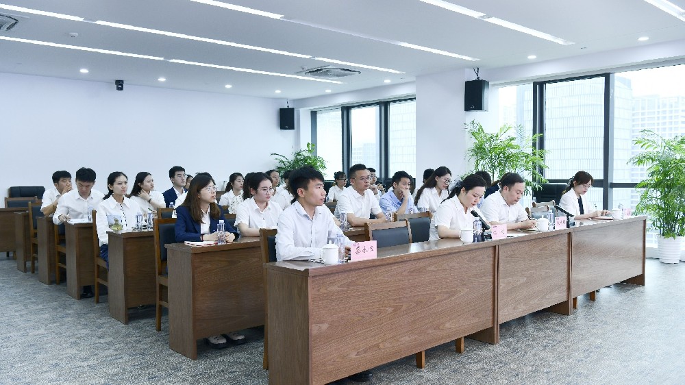 道德講堂 | 弘揚新時代航海精神，爭當向海圖強奮楫者！