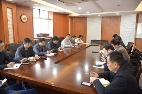 機關(guān)第一黨支部召開專題組織生活會