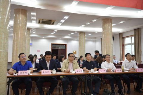 “我與祖國同命運，我與企業(yè)共成長” ——公司舉辦青年職工主題匯報演講