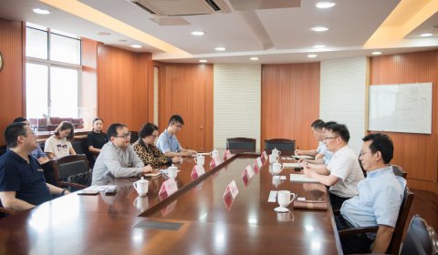 上海海事大學(xué)交通運(yùn)輸學(xué)院來我司合作洽談