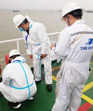 走一線 送書(shū)籍 上黨課 讓黨史學(xué)習(xí)教育“零距離”